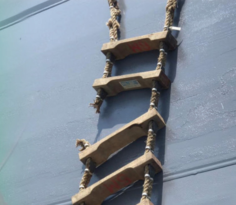 Defective pilot boarding ladders